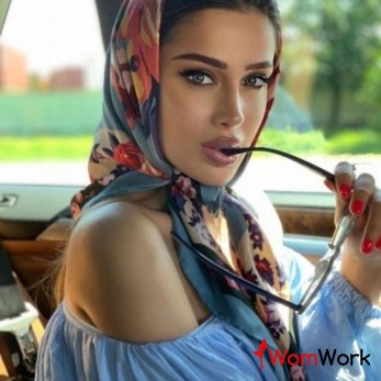 Требуется девушка для состоятельного бизнесмена.