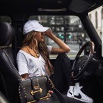 ИЩЕМ КРАСИВЫХ ДЕВУШЕК