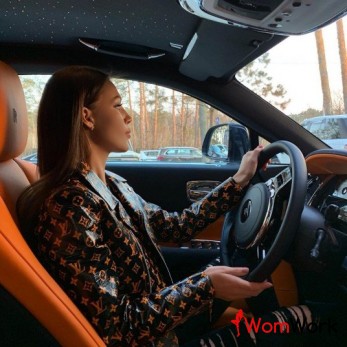 ИЩЕМ КРАСИВЫХ ДЕВУШЕК