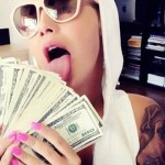 Требуются девушки всех возрастов в вечернее время!