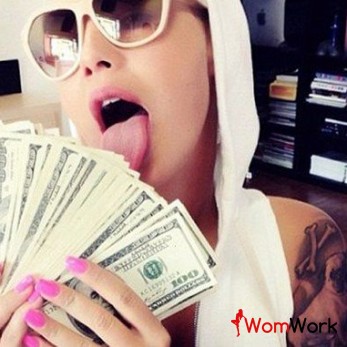 Требуются девушки всех возрастов в вечернее время!